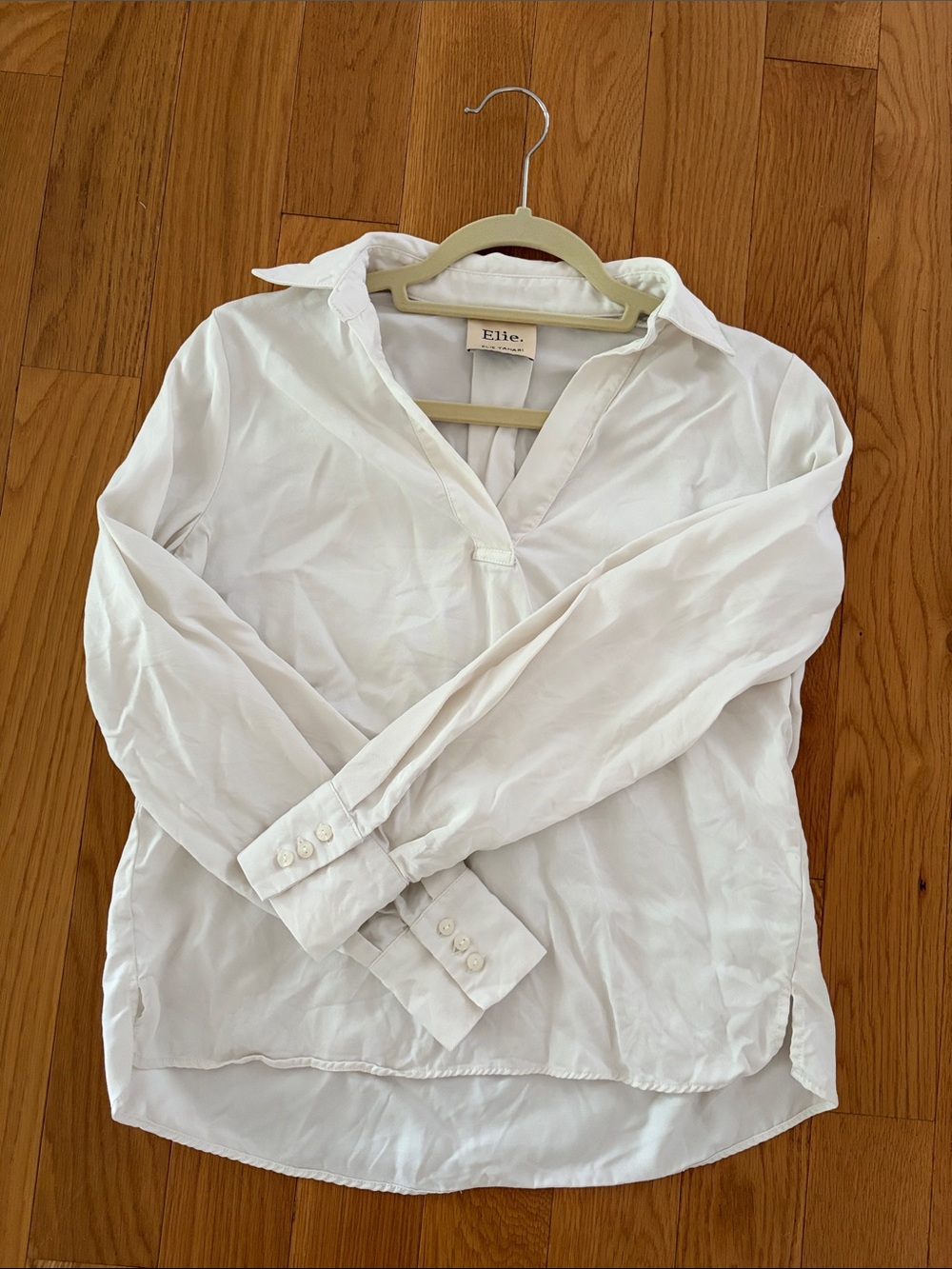 Elie Tahari White Long-Sleeve V-Neck Blouse